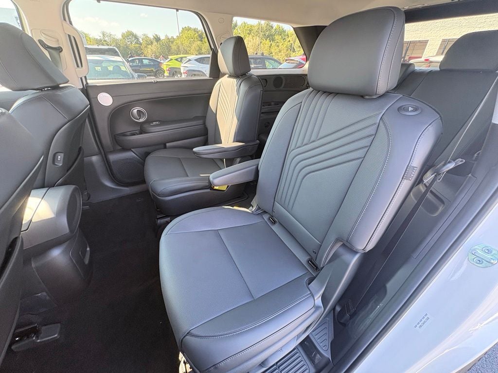 2027 Hyundai PALISADE HYBRID SEL 7 Passenger