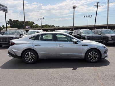 2026 Hyundai SONATA HYBRID Blue