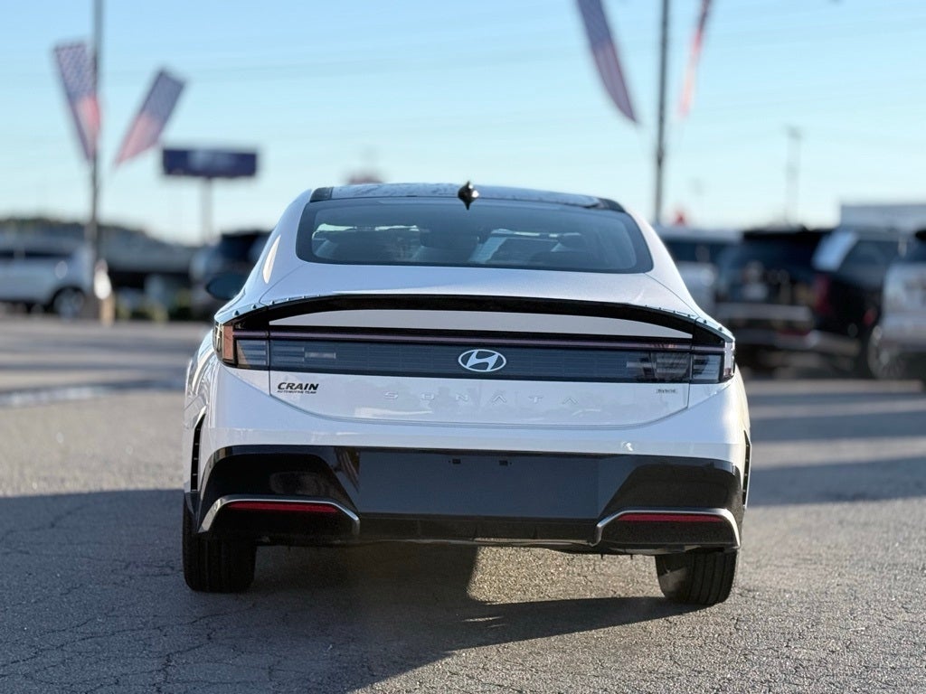 2026 Hyundai SONATA HYBRID SEL