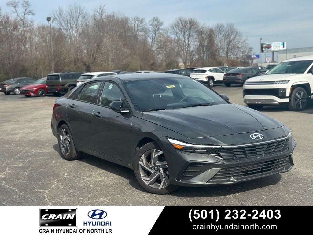 2025 Hyundai ELANTRA SEL Sport