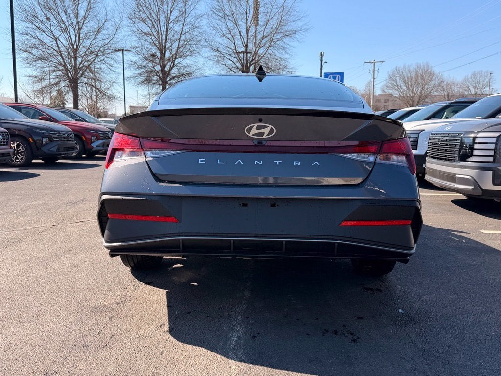 2026 Hyundai ELANTRA SEL Sport Plus