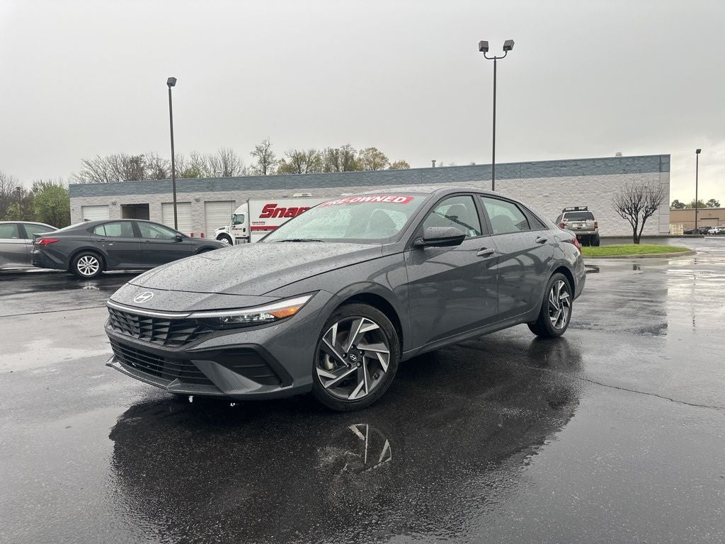 2025 Hyundai ELANTRA SEL Sport