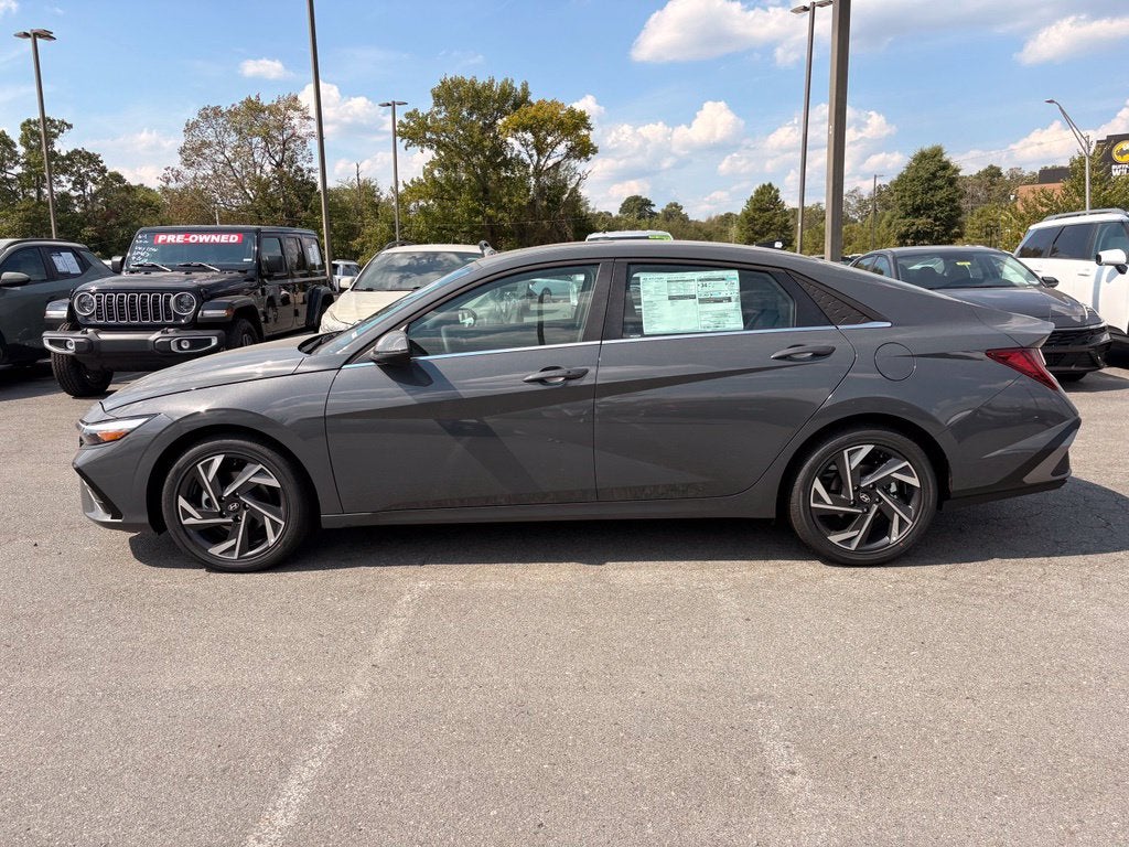 2026 Hyundai ELANTRA Limited