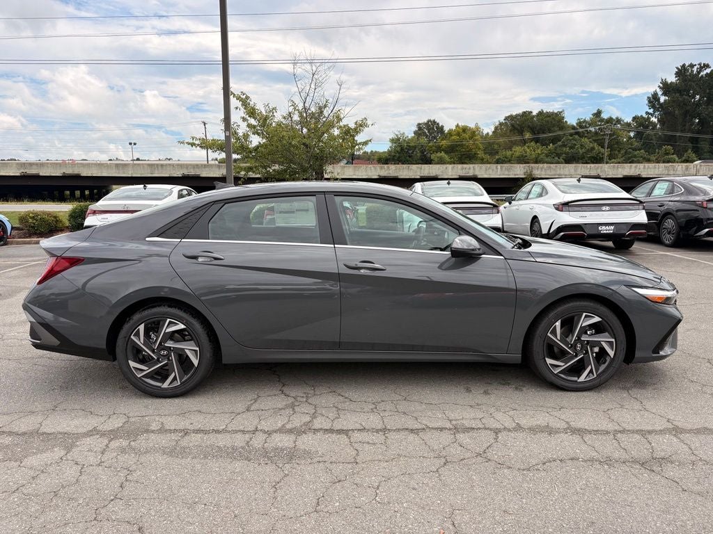 2026 Hyundai ELANTRA Limited