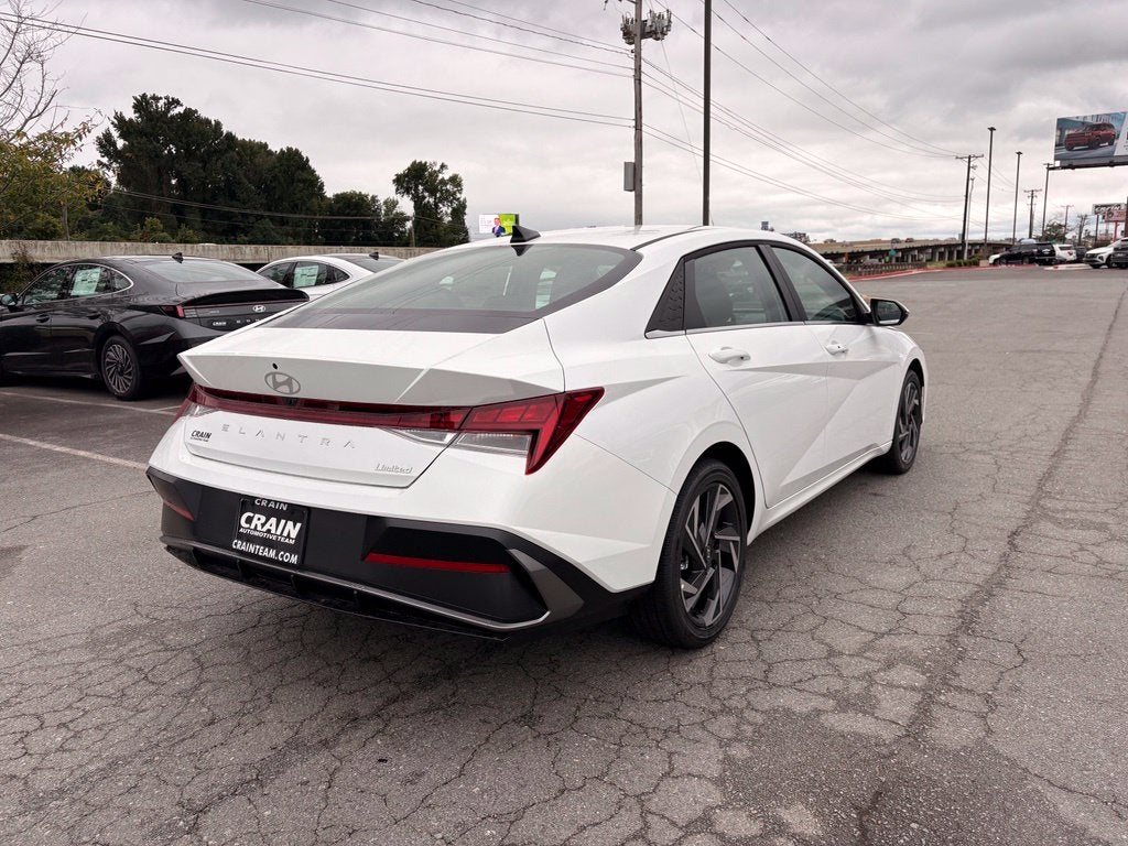 2026 Hyundai ELANTRA Limited