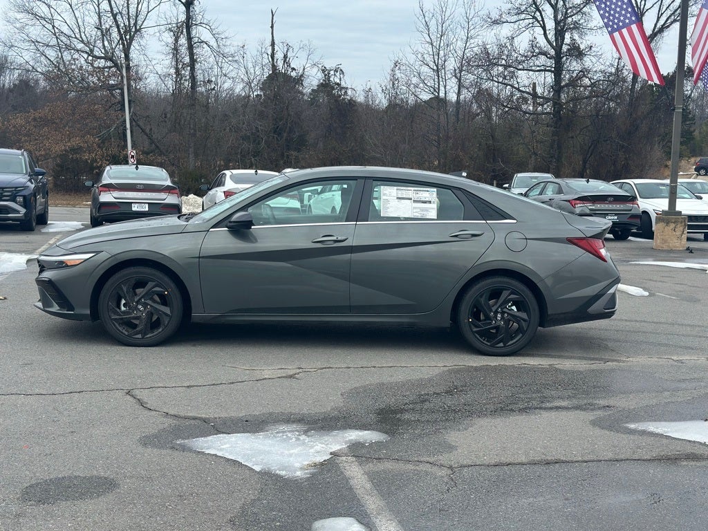 2026 Hyundai ELANTRA SEL Sport Premium