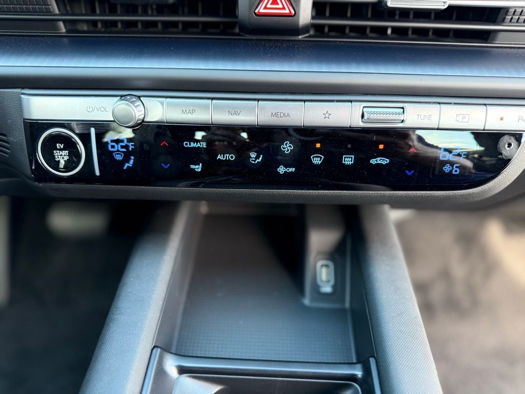 2025 Hyundai IONIQ 6 SE