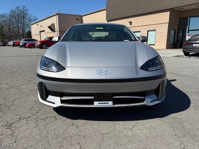 2025 Hyundai IONIQ 6 SEL