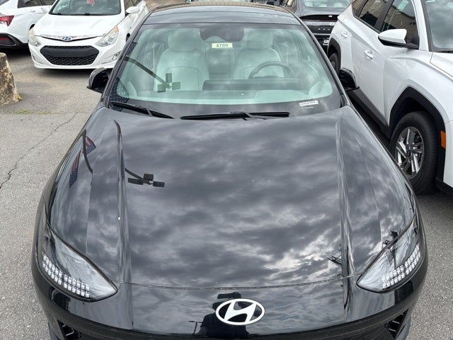 2024 Hyundai IONIQ 6 Limited