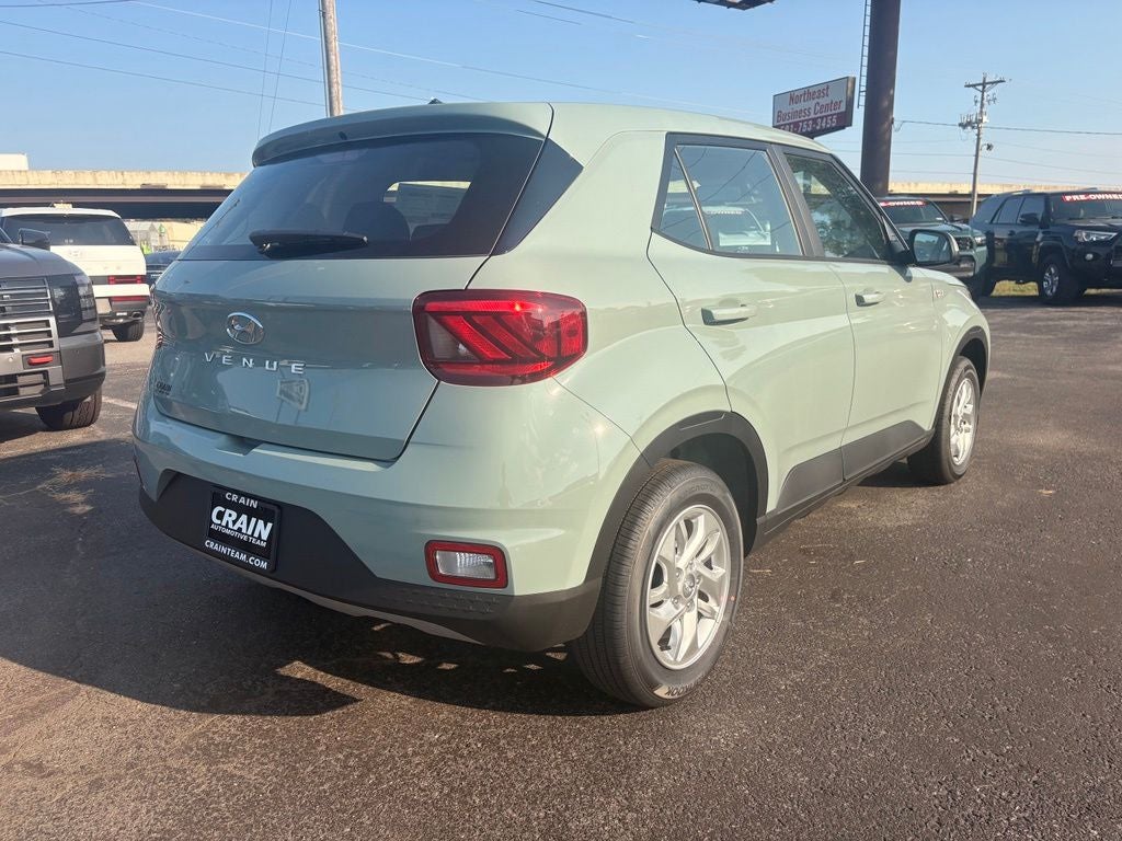 2026 Hyundai VENUE SE