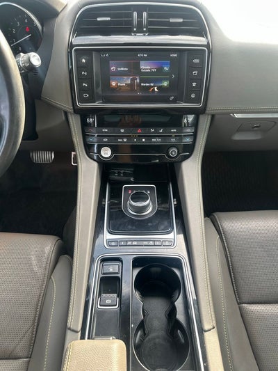 2018 Jaguar F-PACE 35t R-Sport
