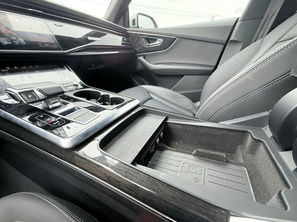 2020 Audi Q8 55 Premium Plus quattro