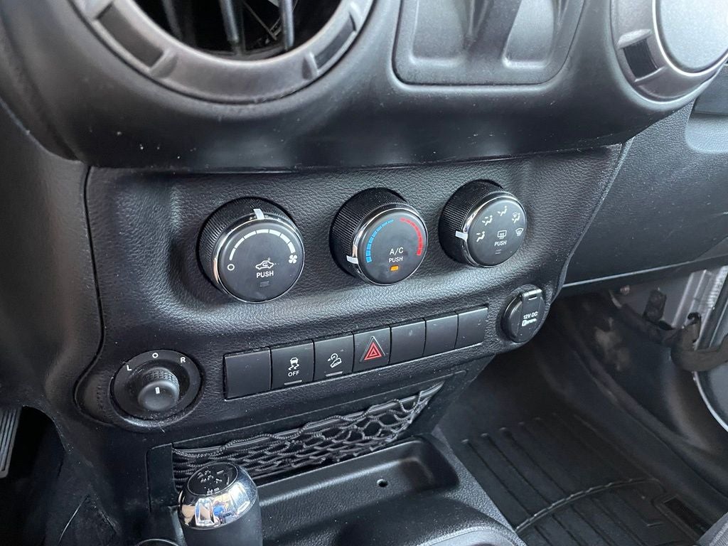 2013 Jeep Wrangler Sport