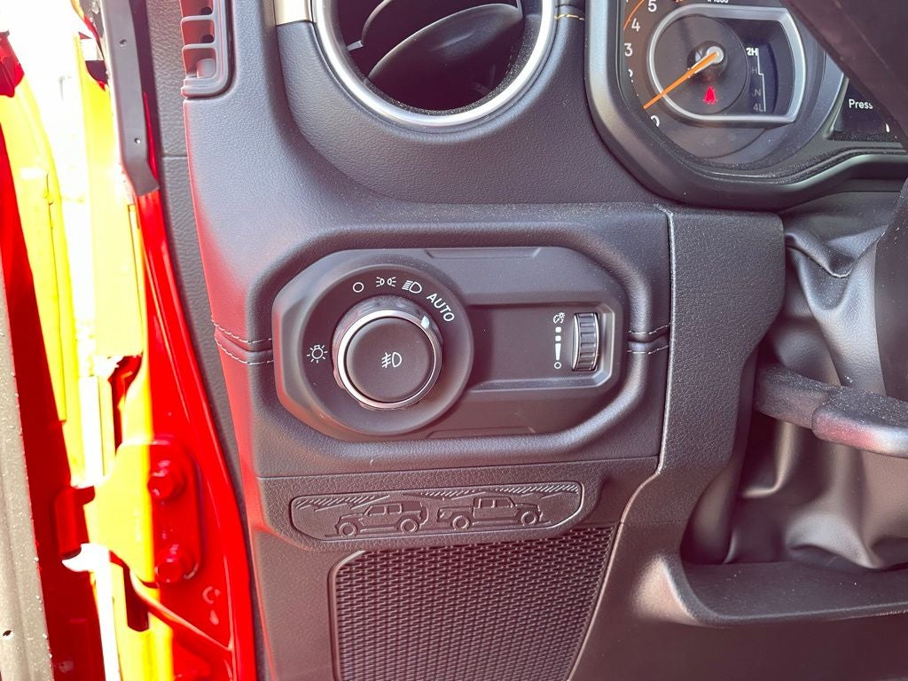 2025 Jeep Wrangler Sahara