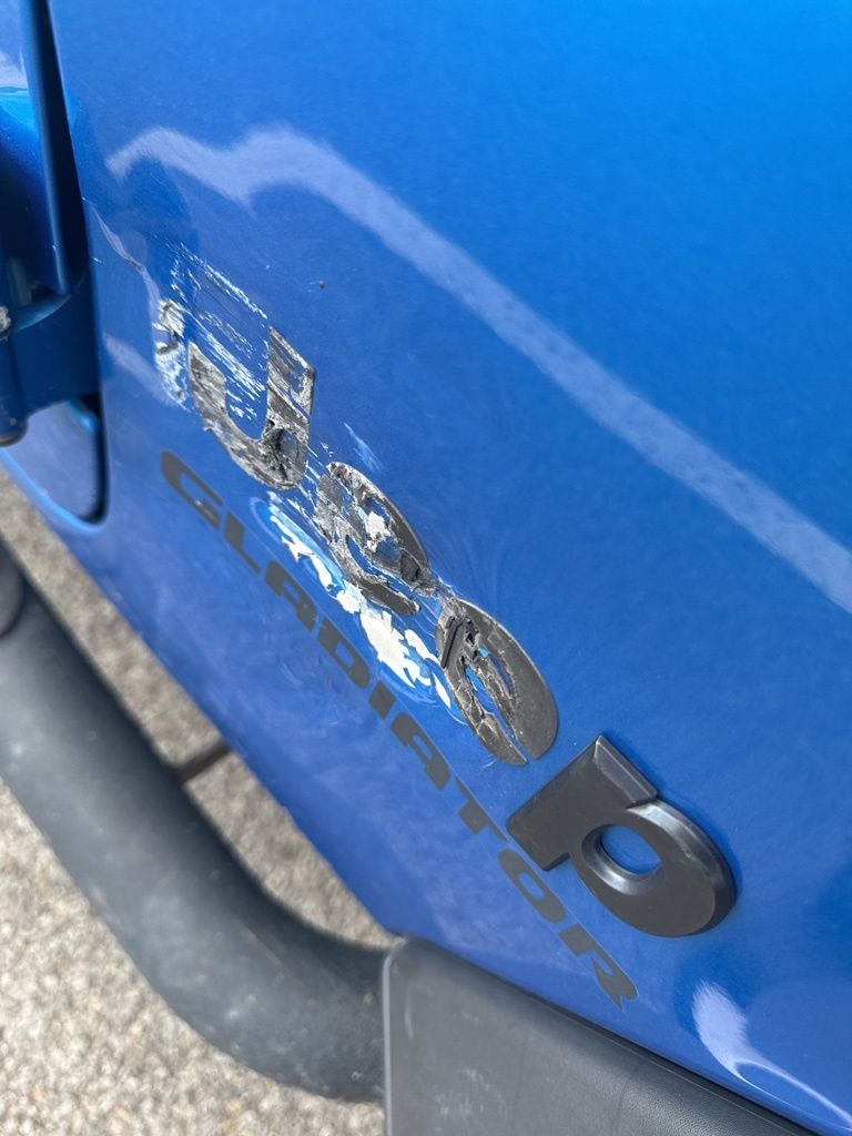 2020 Jeep Gladiator Sport