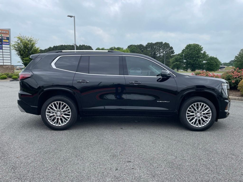 2024 GMC Acadia Denali