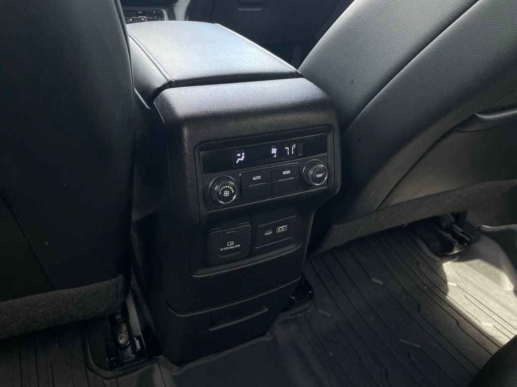 2020 GMC Acadia AT4