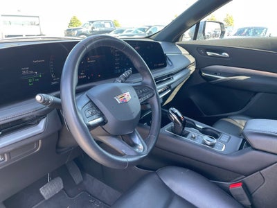 2025 Cadillac XT4 Premium Luxury