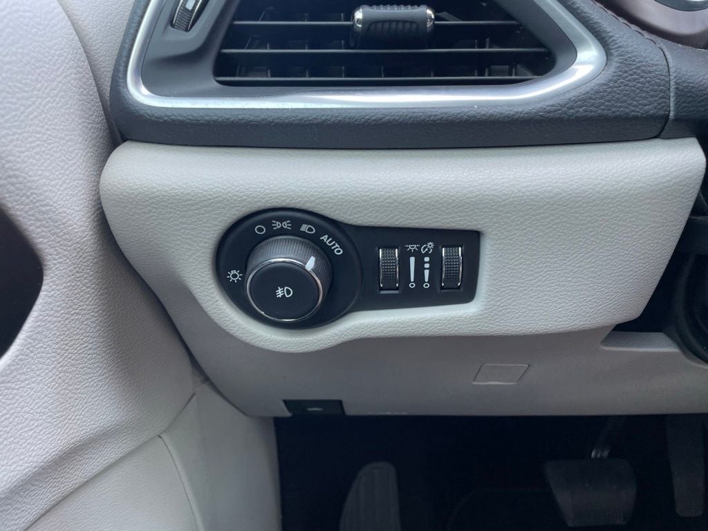 2017 Chrysler Pacifica Limited
