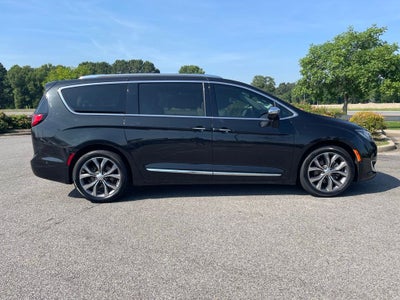 2017 Chrysler Pacifica Limited