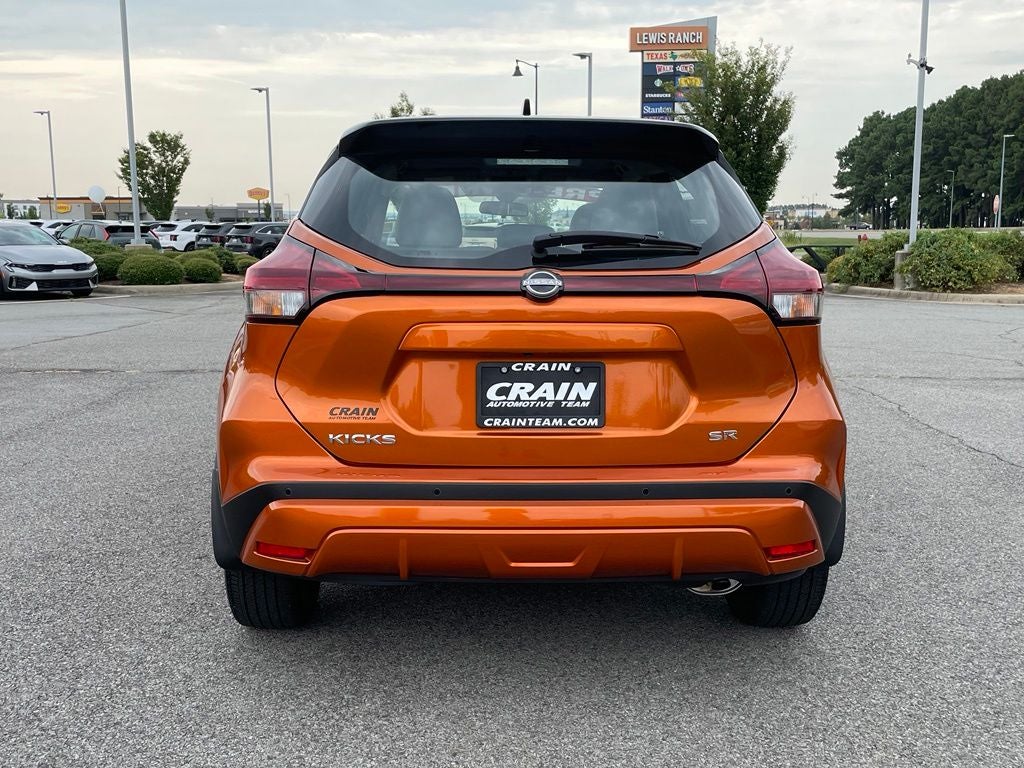 2024 Nissan Kicks SR