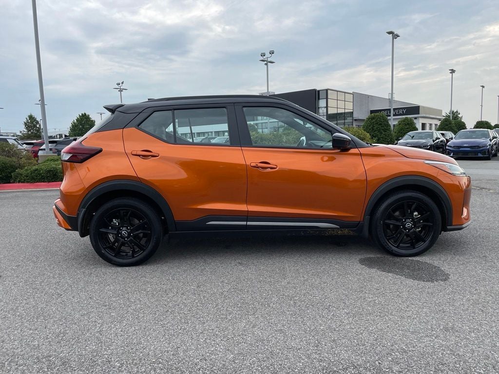 2024 Nissan Kicks SR