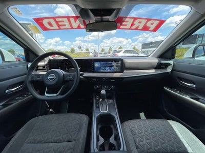 2025 Nissan Kicks SV