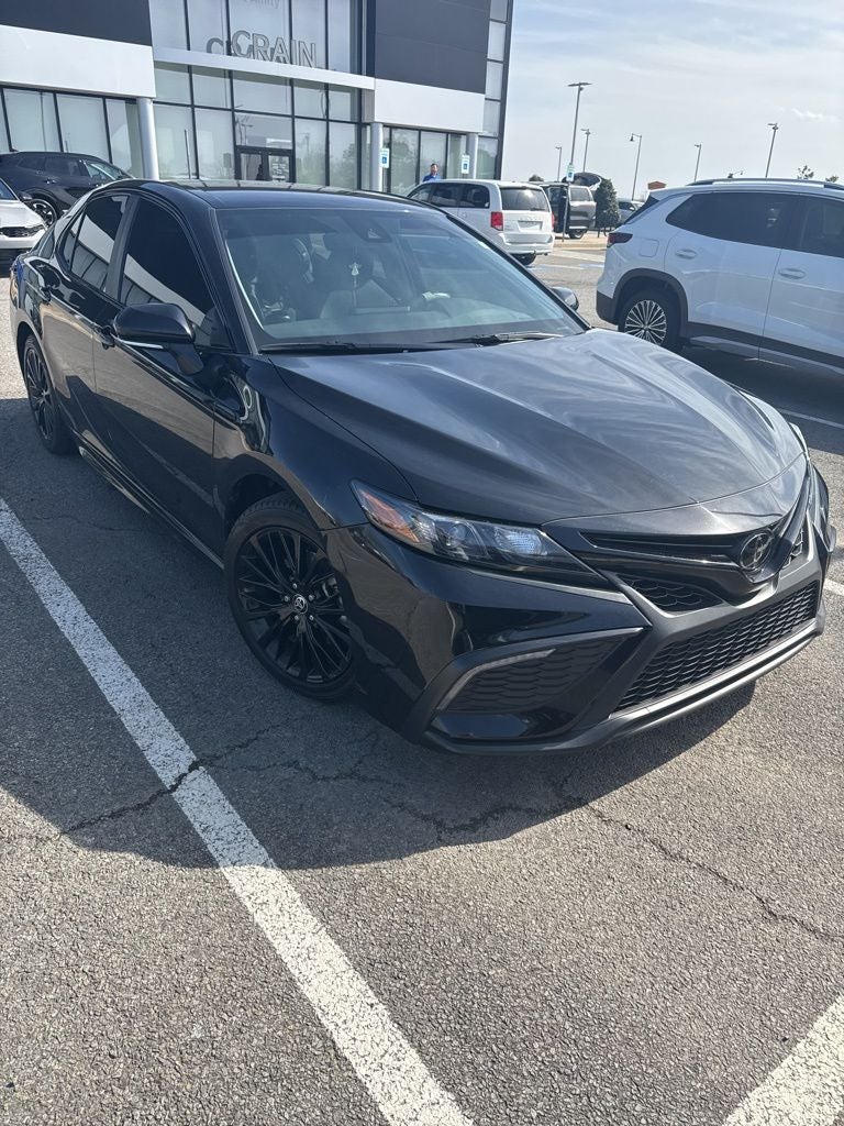 2022 Toyota Camry SE