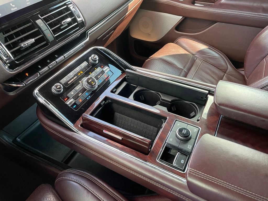 2019 Lincoln Navigator L Black Label