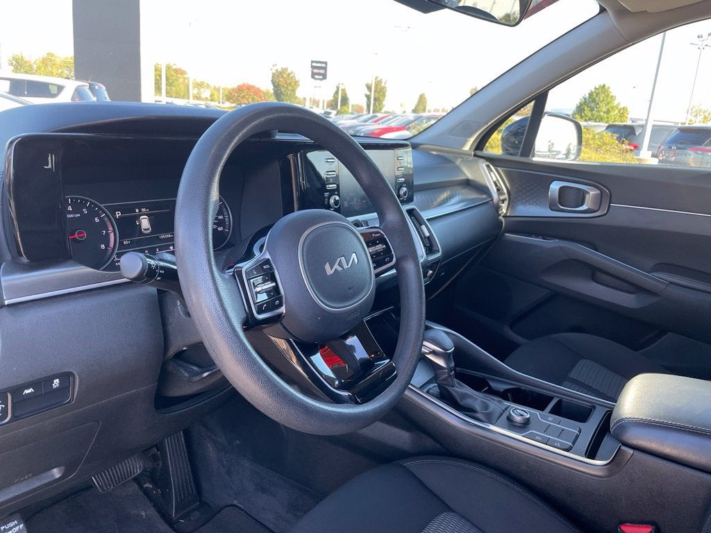 2022 Kia Sorento LX
