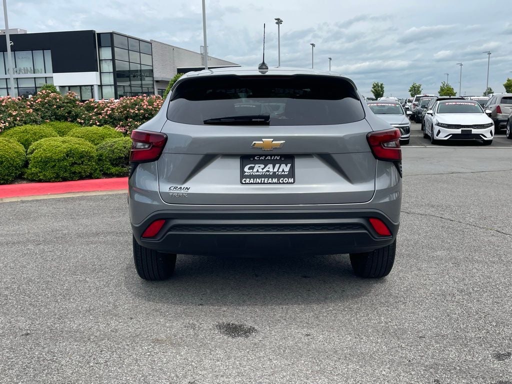 2025 Chevrolet Trax LS