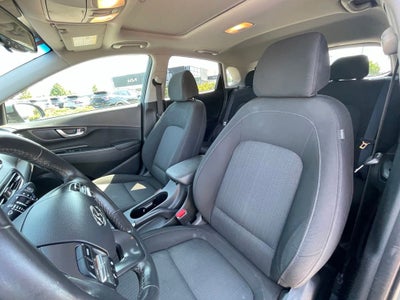 2022 Hyundai KONA SEL