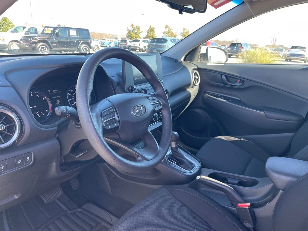 2022 Hyundai KONA SEL