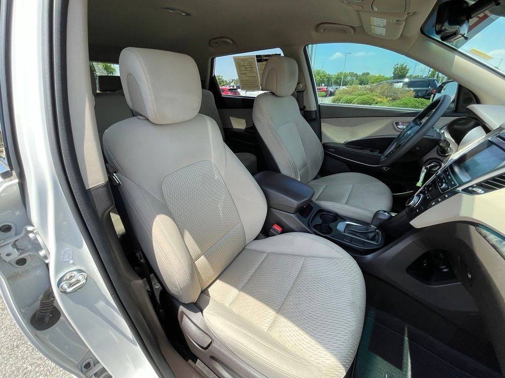 2019 Hyundai SANTA FE XL SE