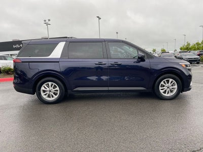 2023 Kia Carnival LX Seat Package