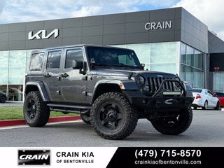 2016 Jeep Wrangler Unlimited Rubicon | CARFAX ONE OWNER!