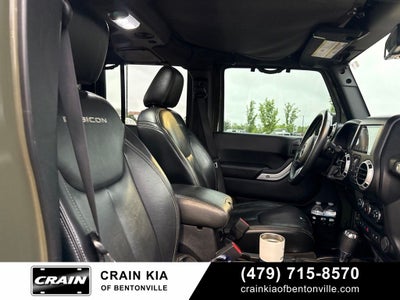 2015 Jeep Wrangler Unlimited Rubicon - 4WD / CLEAN CARFAX HISTORY