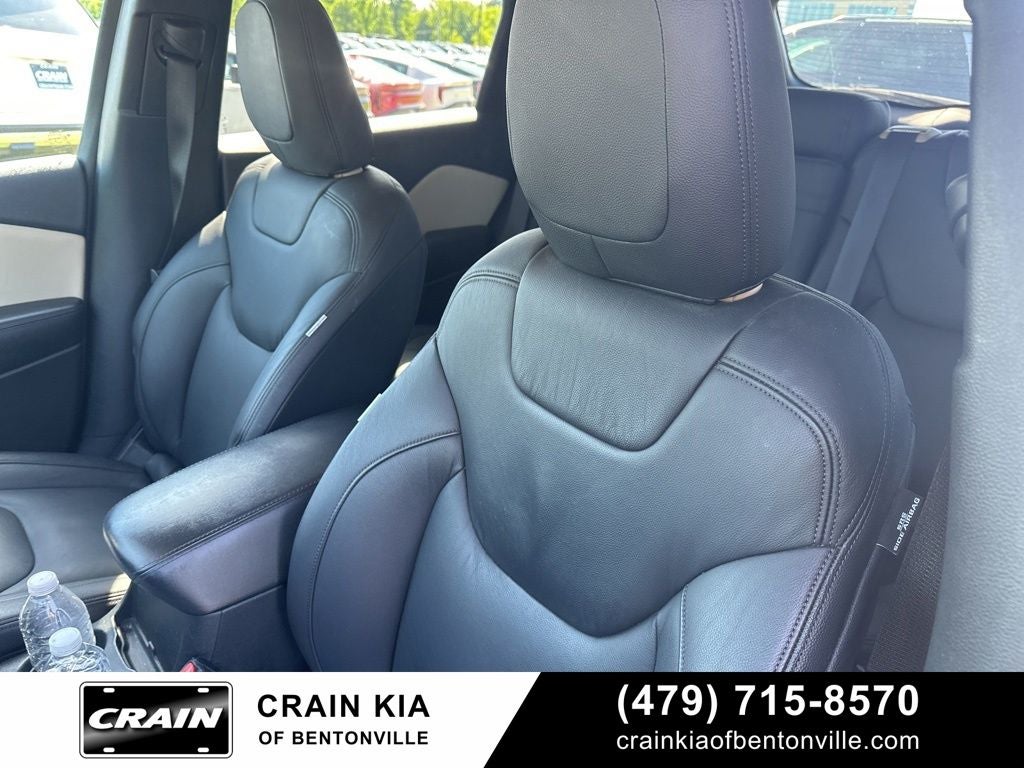 2016 Jeep Cherokee Latitude - CLEAN CARFAX