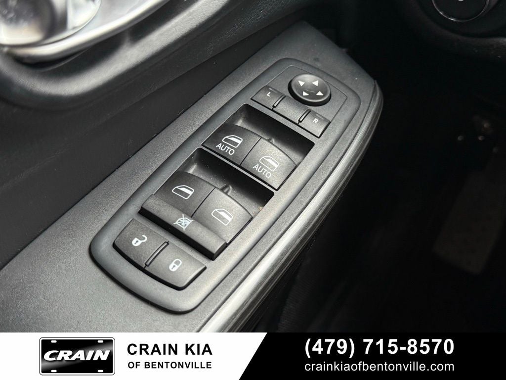 2016 Jeep Cherokee Trailhawk - 4WD / SUNROOF / CLEAN CARFAX