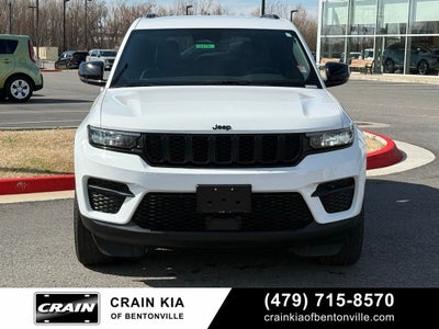 2023 Jeep Grand Cherokee Altitude - 4WD / CARFAX ONE OWNER