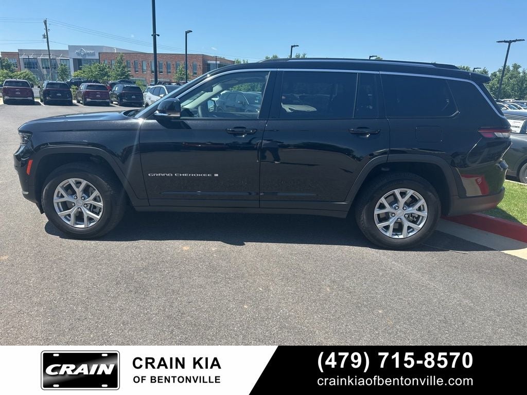 2023 Jeep Grand Cherokee L Limited - 4WD / PANO ROOF / ONE OWNER