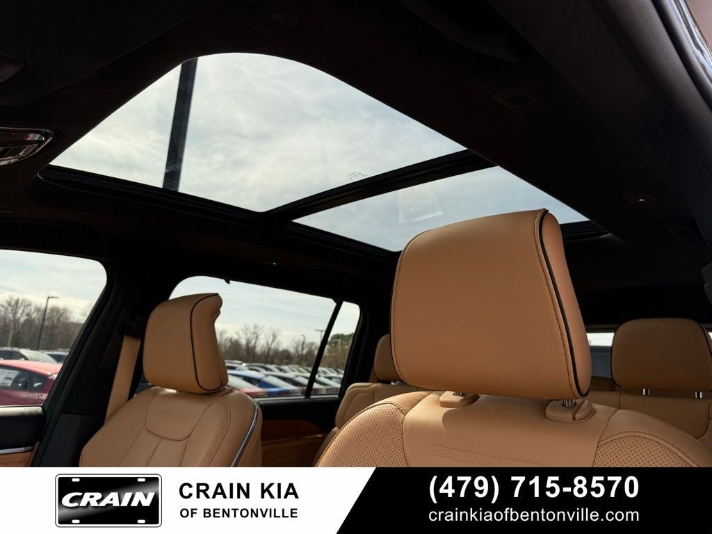 2023 Jeep Grand Cherokee L Summit - 4WD / PANORAMIC SUNROOF / ONE OWNER
