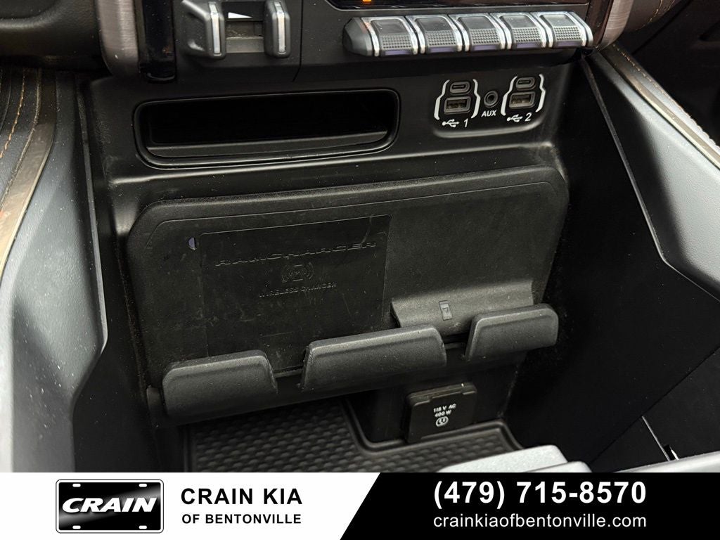 2020 RAM 1500 Limited - 4WD / PANORAMIC SUNROOF / LIFTED!