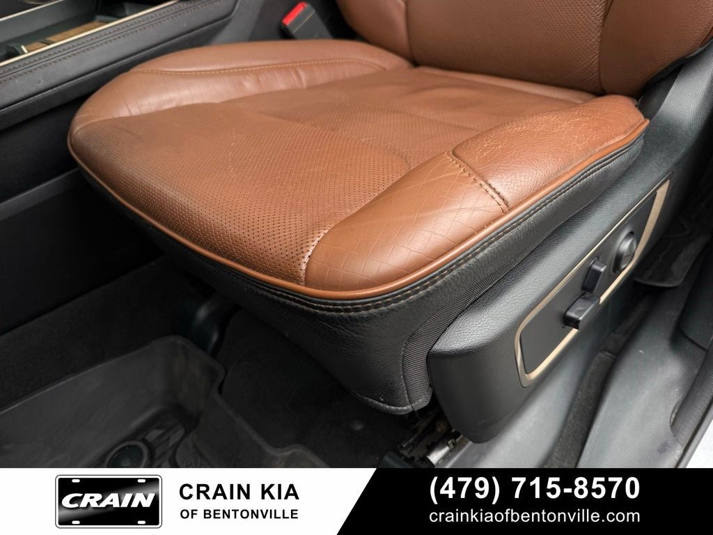 2020 RAM 1500 Limited - 4WD / PANORAMIC SUNROOF / LIFTED!