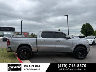 2020 RAM 1500 Limited - 4WD / PANORAMIC SUNROOF / LIFTED!