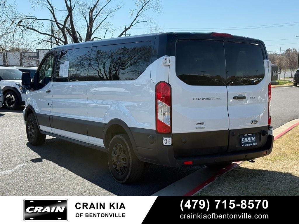 2024 Ford Transit-350 XLT - 12 PASSENGER / CLEAN CARFAX / ONE OWNER
