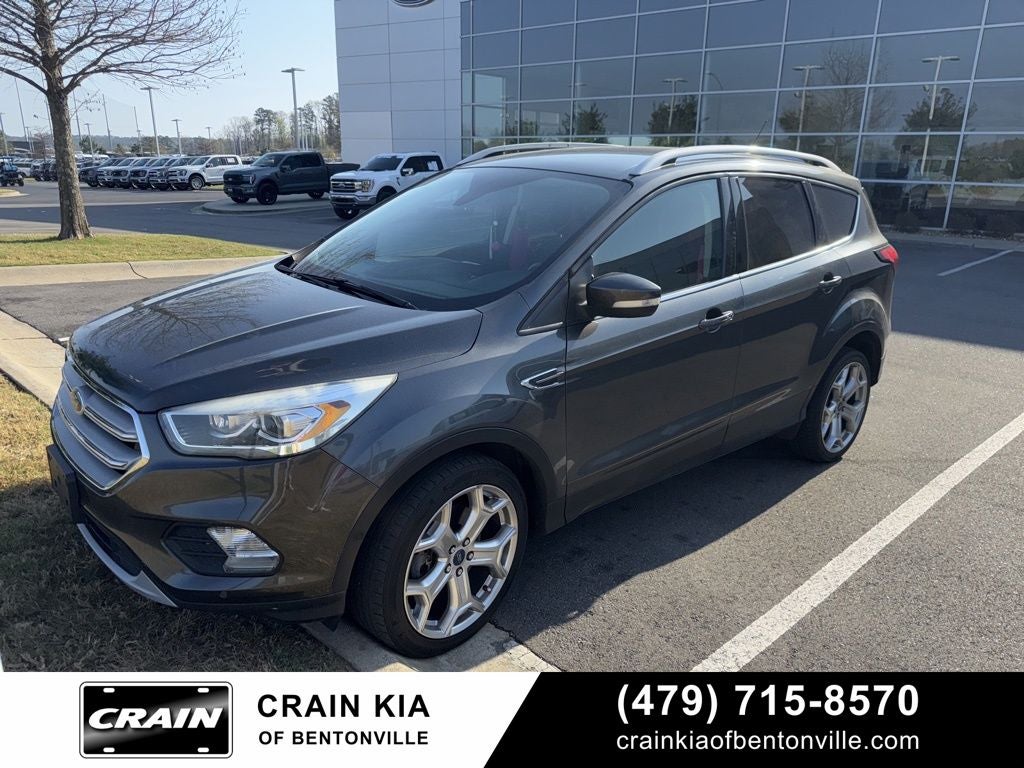 2019 Ford Escape Titanium - 4WD / CLEAN CARFAX