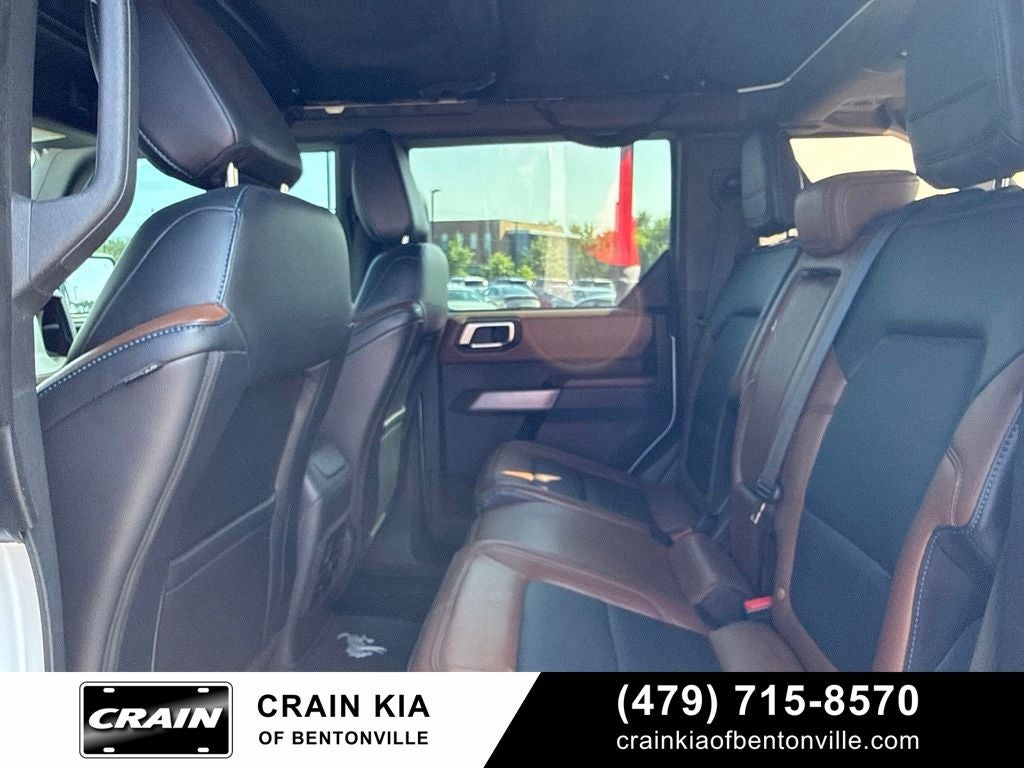 2022 Ford Bronco Outer Banks - 4WD / LUX / HIGH
