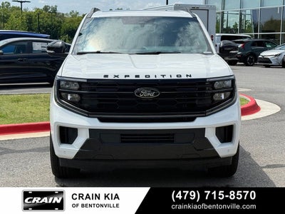 2026 Ford Expedition Platinum - 4WD / PANORAMIC SUNROOF / ONE OWNER