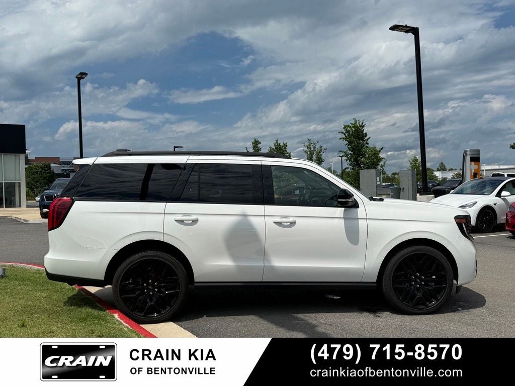 2026 Ford Expedition Platinum - 4WD / PANORAMIC SUNROOF / ONE OWNER